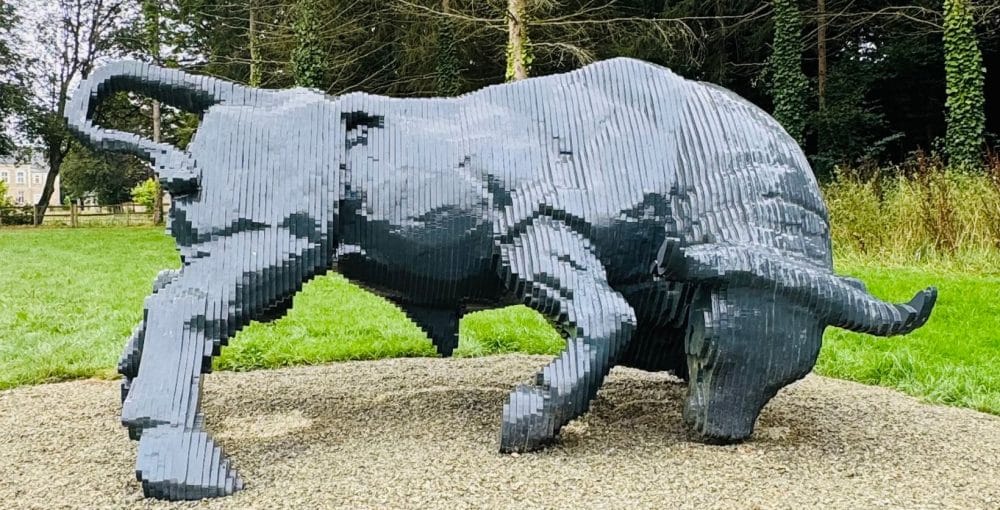 Parc de Sculptures du Château des Pères